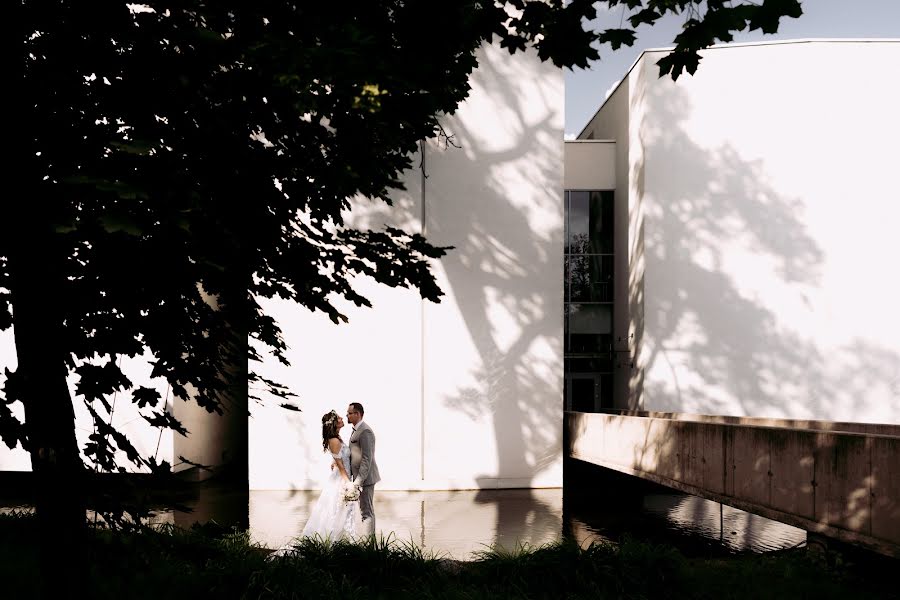 Fotógrafo de casamento József Márk Losonczi (losonczi). Foto de 26 de julho 2023