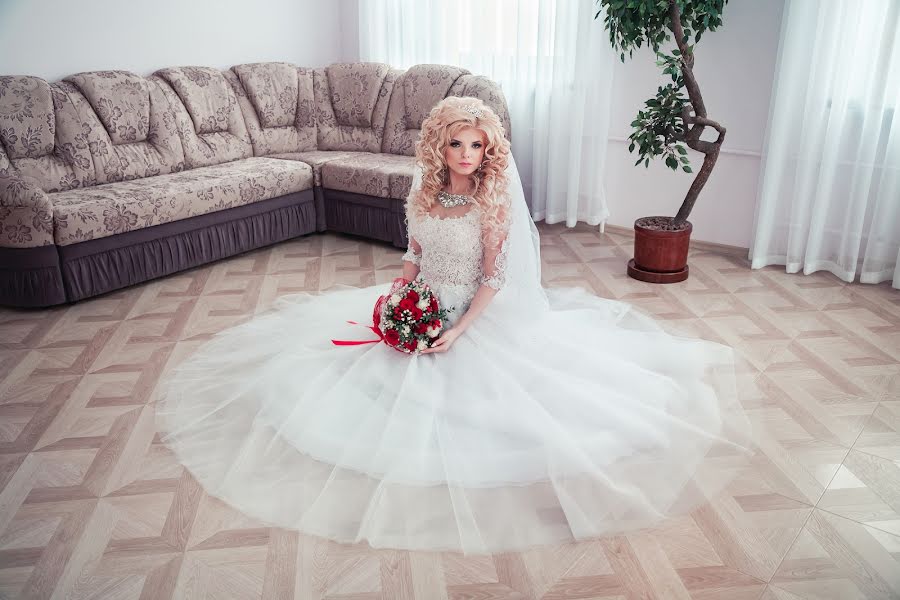 Fotografo di matrimoni Aleksey Moiseev (moiseevstudio). Foto del 27 febbraio 2020