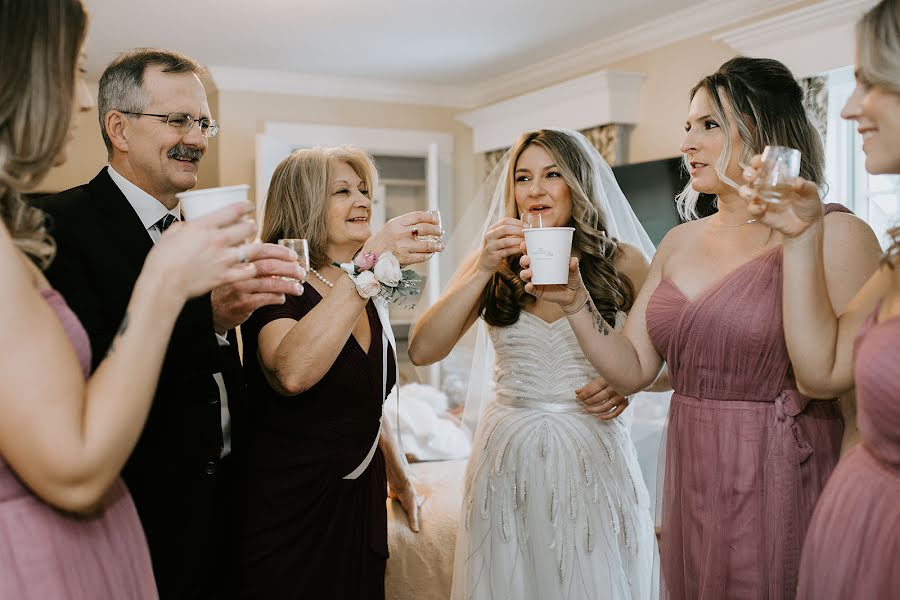 Fotógrafo de casamento Erin Defuria Stark (erinofboston). Foto de 8 de setembro 2019