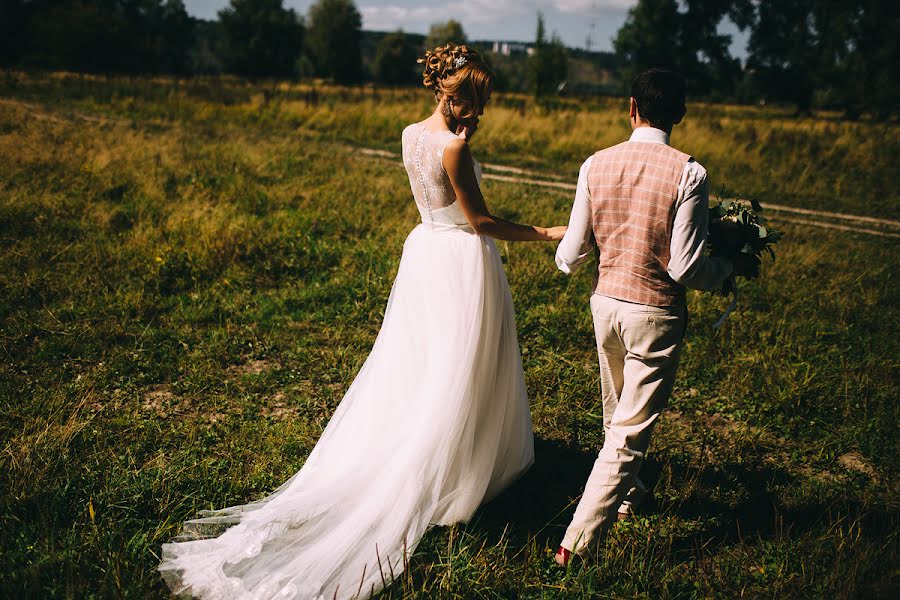 Fotografo di matrimoni Yuriy Emelyanov (kedr). Foto del 13 settembre 2015