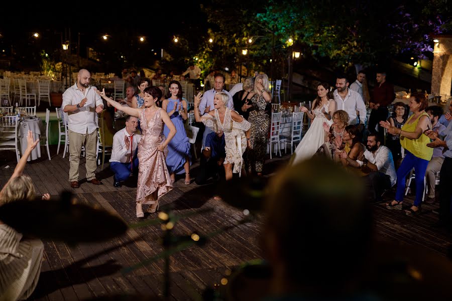 Fotografo di matrimoni Vasilis Siampalis (billyheis). Foto del 5 ottobre 2019