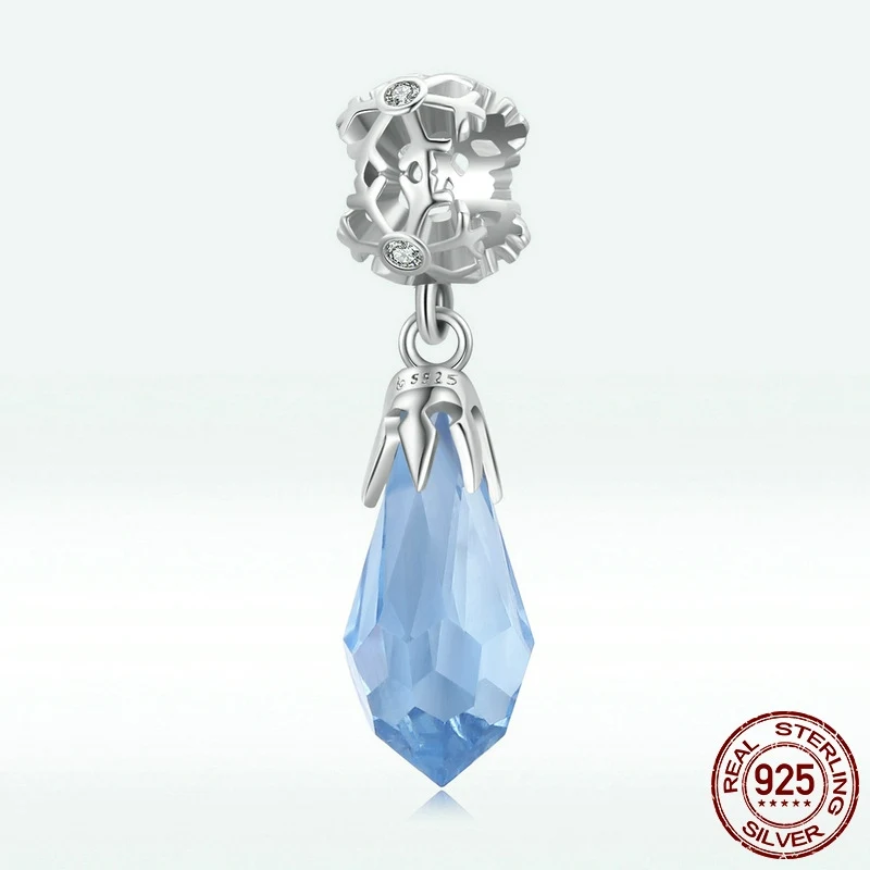 Title 5, Colgante de copo de nieve de plata de ley S925....
