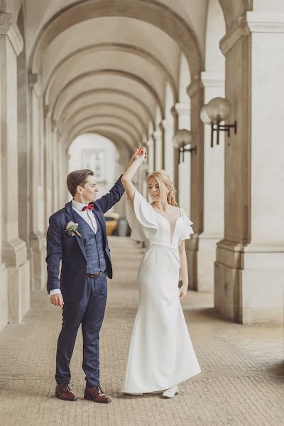 Wedding photographer Yana Adamova (janaadamova). Photo of 4 February 2022