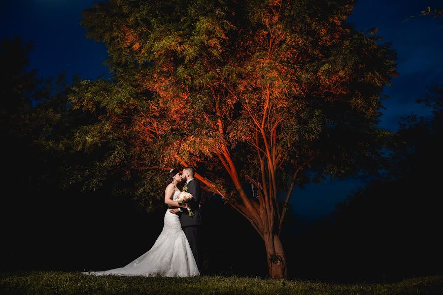 Fotografer pernikahan Paola Gutiérrez (alexypao). Foto tanggal 1 Februari 2019