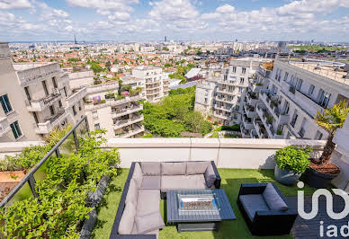 Apartment with terrace 16