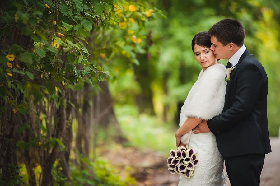 Fotógrafo de casamento Sergey Boshkarev (sergeybosh). Foto de 11 de outubro 2013