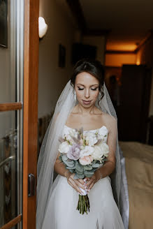 Wedding photographer Anastasiia Kharyna (nastiaqueen12). Photo of 21 September 2023