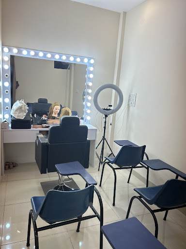 The Beauty Hub Saloon & Academy — business photo 5