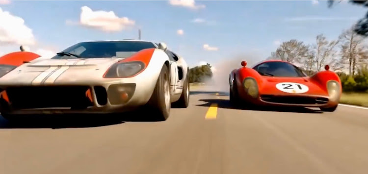 550マラネロのフォードvsフェラーリ・フェラーリ330P3・フォードGT40MK II・シボレーコルベッドＣ２・映画のシーンハイライトに関するカスタム事例の投稿画像38枚目