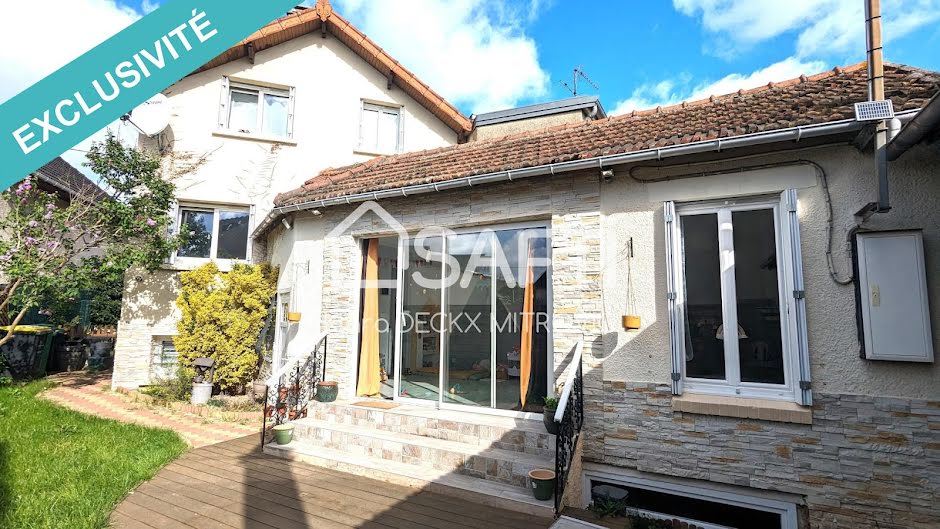 Vente maison 5 pièces 152 m² à Savigny-sur-Orge (91600), 377 000 €