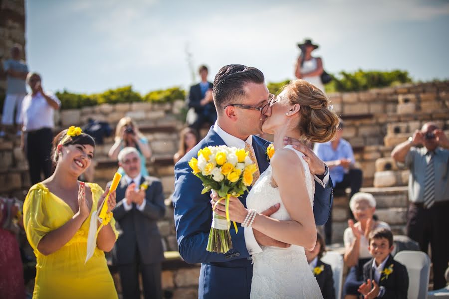 Wedding photographer Tsanislav Hristov (hristov). Photo of 1 February 2014