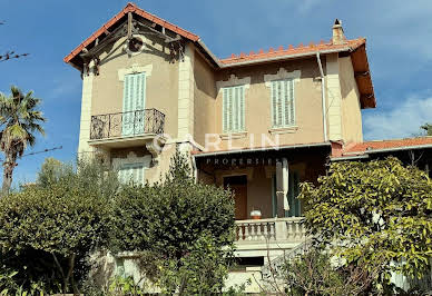 Villa 6