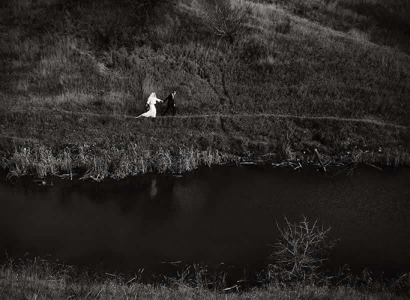 Wedding photographer Oleg Frolov (1984). Photo of 16 January 2013