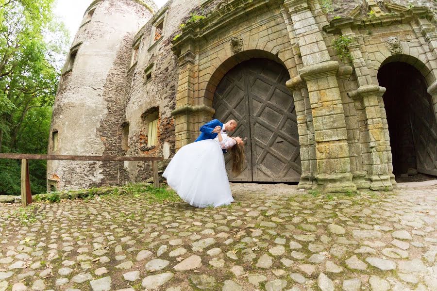 Fotografo di matrimoni Alicja Aleksandrowicz (fotoaleks). Foto del 24 febbraio 2020