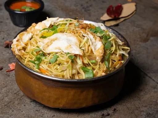 Egg Chilli Garlic Noodles