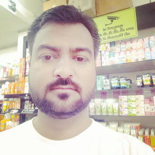 Saad Abbasi at Mirza Super Market, Okhla,  photos