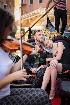 Jurufoto perkahwinan Luca Fazzolari (venice). Foto pada 9 Oktober 2023