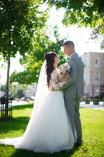 Bryllupsfotograf Anna Ivanova (ivanova27). Bilde av 7 mai 2020