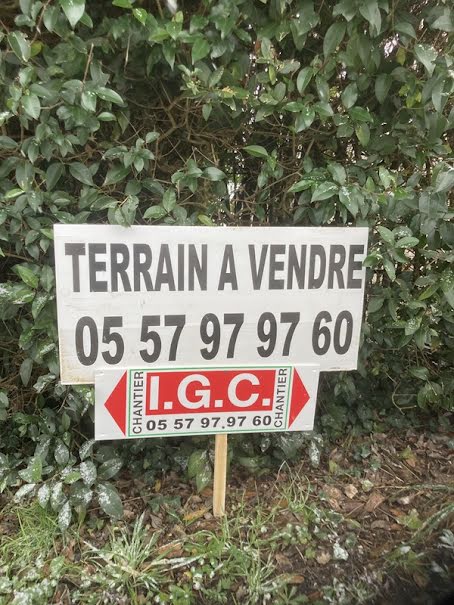 Vente terrain  1268 m² à Pineuilh (33220), 57 200 €