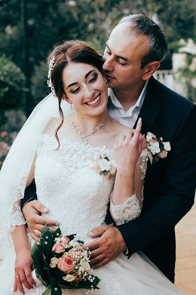 Fotografo di matrimoni Natasha Alatyreva (natashaalatyreva). Foto del 20 novembre 2019