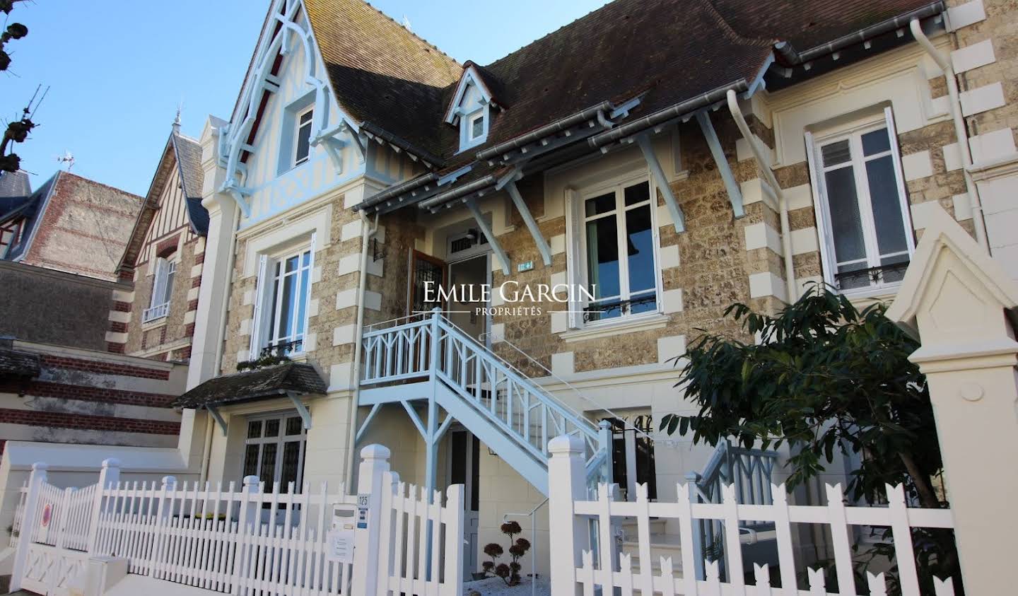 House Deauville