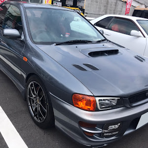 インプレッサ WRX GC8