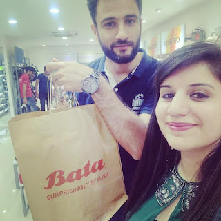 Saisha Sharma at Bata, South City 1,  photos