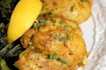 Cast Iron Chicken Thighs : Baked Turmeric Chicken Thighs Recipe
