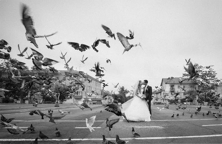 Fotógrafo de casamento Evgeniy Tyuftin (johnivanych). Foto de 16 de agosto 2015