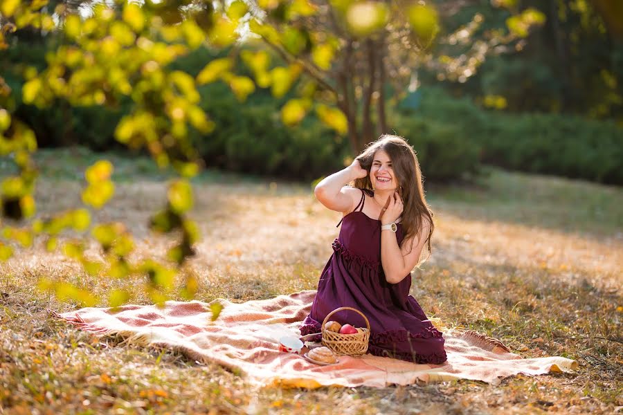 Wedding photographer Natalya Vovk (tanata131). Photo of 11 January 2020