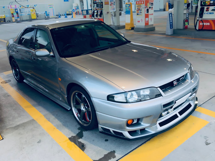 スカイライン GT-RのDIY・アフロントアンダーパネル・スカイラインGTR BCNR33・ディフューザーに関するカスタム事例の投稿画像1枚目