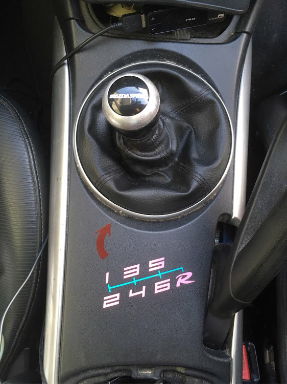 RX-8の変な凝り性でた・無いのなら作ればいいじゃないに関するカスタム事例の投稿画像1枚目