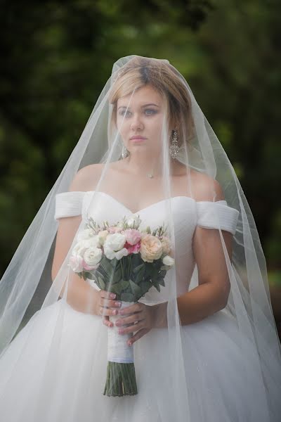 Wedding photographer Ellina Serikova (serikovafoto). Photo of 29 April 2019