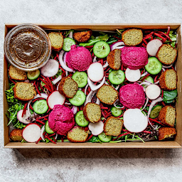 Falafel & Beetroot Tahini Platter