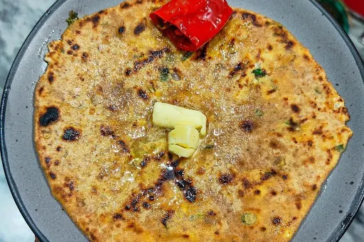 Aloo Pyaaz Paratha