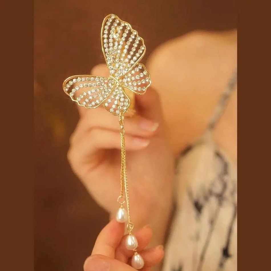 Super Fée Papillon Diamant Gland Queue de Cheval Pince à Cheveux Sublimez Votre Coiffure avec Élégance et Éclat Accessoire Parfait
