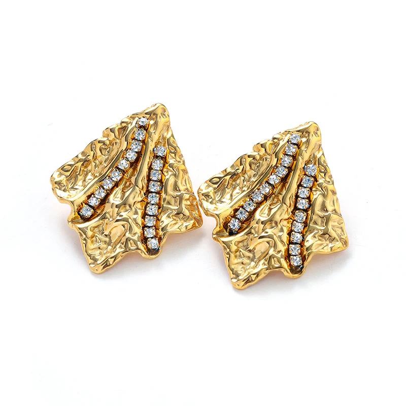Boucles d'oreilles géométriques élégantes et personnalisées, style européen et américain. Acier titane métal, haute couture.
