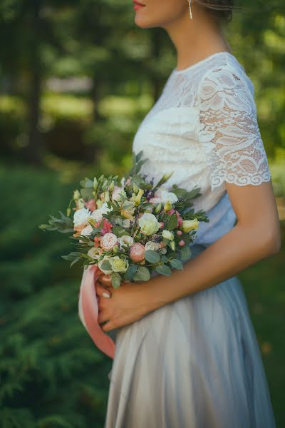 Fotografo di matrimoni Elizaveta Kryuchkova (liza75757). Foto del 10 ottobre 2018