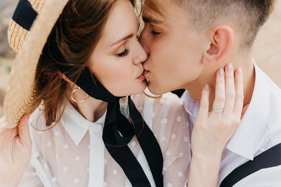 Bryllupsfotograf Yuliya Elizarova (jussi20). Bilde av 14 august 2019