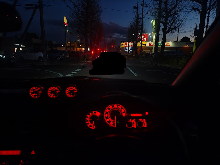 WiLL VSのドライブ・フルバケ取付・車高ダウン・車高調整・まだまだ寒いに関するカスタム事例の投稿画像7枚目