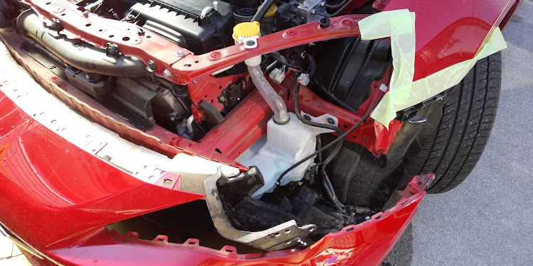 86のDIY・86BRZオーナーさんと繋がりたい・ヘッドライト交換・GW・ワンオフヘッドライトに関するカスタム事例の投稿画像3枚目
