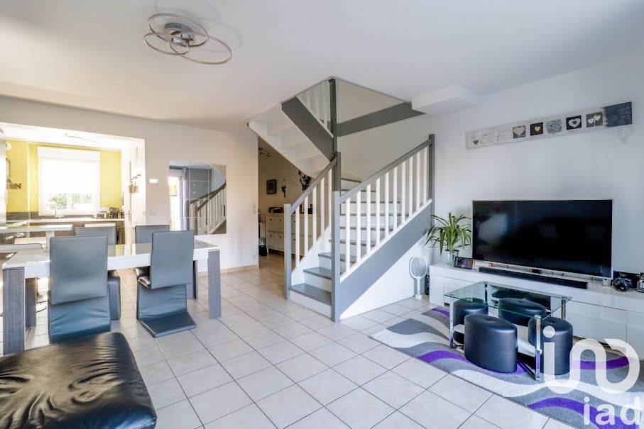 Vente maison 5 pièces 100 m² à Magny-les-Hameaux (78114), 389 900 €