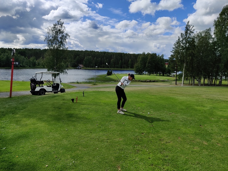 Golfauto Osakkaalle