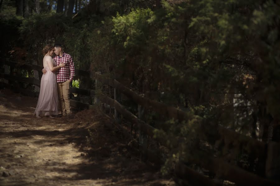 Fotografo di matrimoni Leonardo Vargas (leonardovargas). Foto del 9 settembre 2021