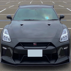 NISSAN GT-R R35