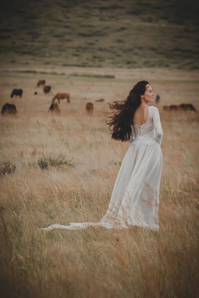 Fotógrafo de casamento Aydyn Sedip (toshinari). Foto de 15 de março 2019