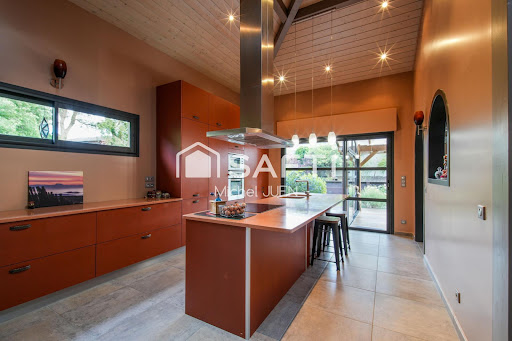 House 5