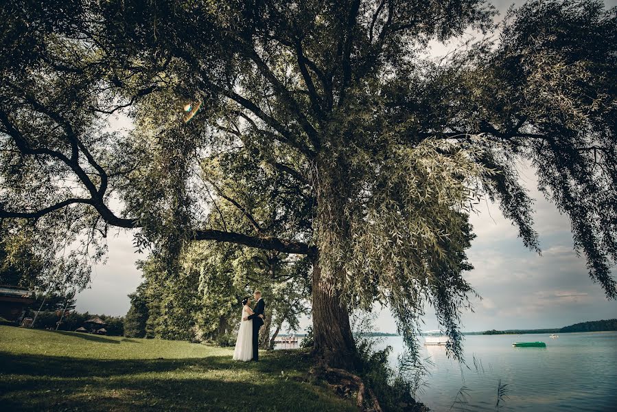 Wedding photographer Lukas Sapkauskas (lukassapkauskas). Photo of 20 August 2019