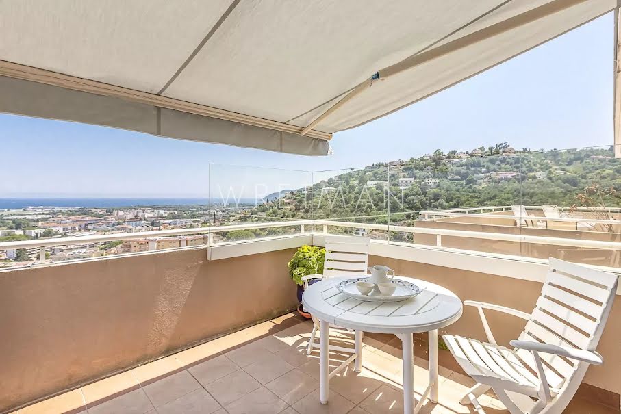 Vente appartement 4 pièces 98 m² à Mandelieu-la-Napoule (06210), 750 000 €