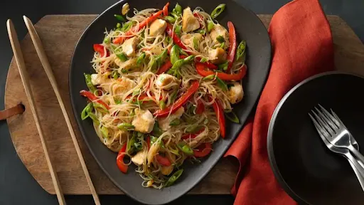 Chicken Singapuri Noodles